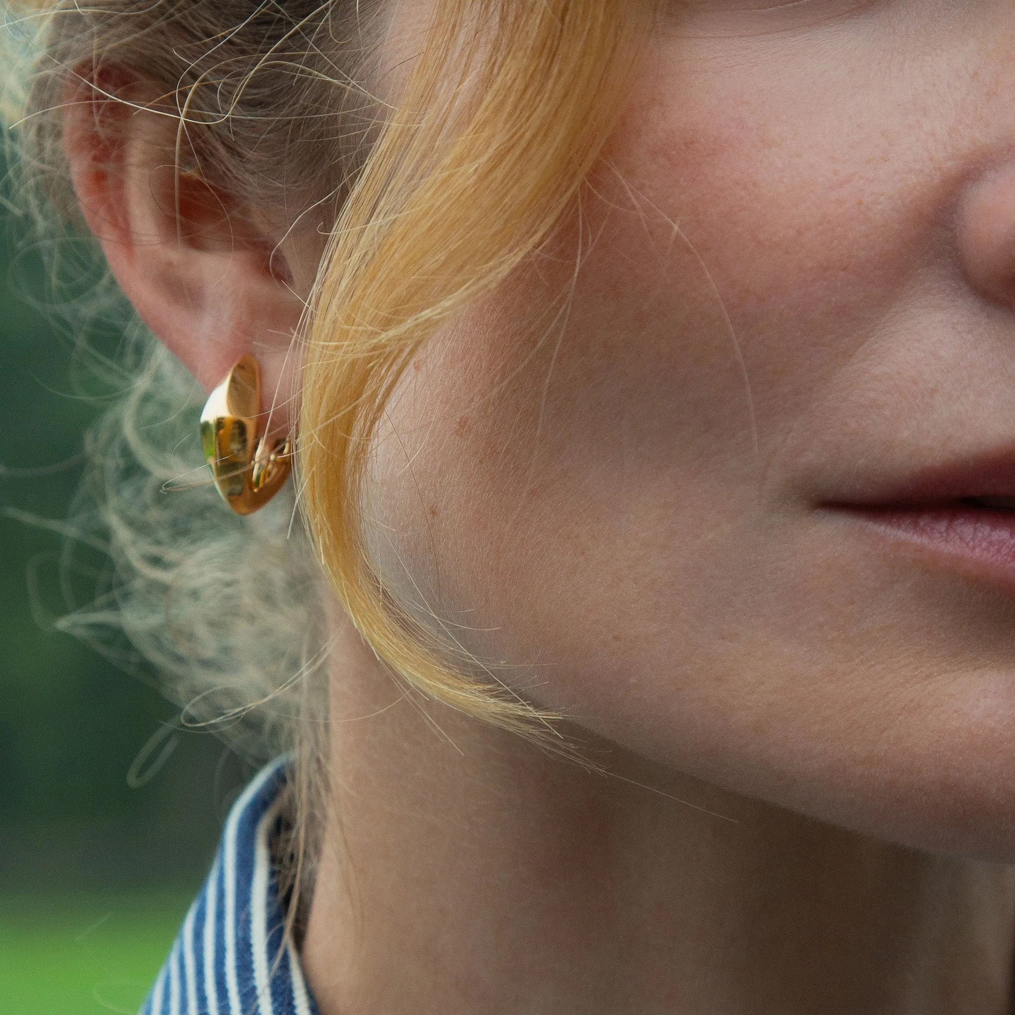 18K Gold Large "Points North" Earring