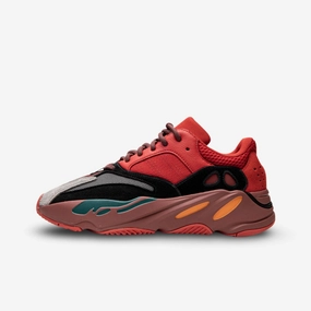 (Men's) adidas Yeezy Boost 700 'Hi-Res Red' (2022) HQ6979 redefined casual city-layered