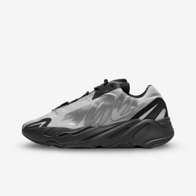 (Men's) adidas Yeezy Boost 700 MNVN 'Metallic' (2021) GW9524 layer light balance meets style
