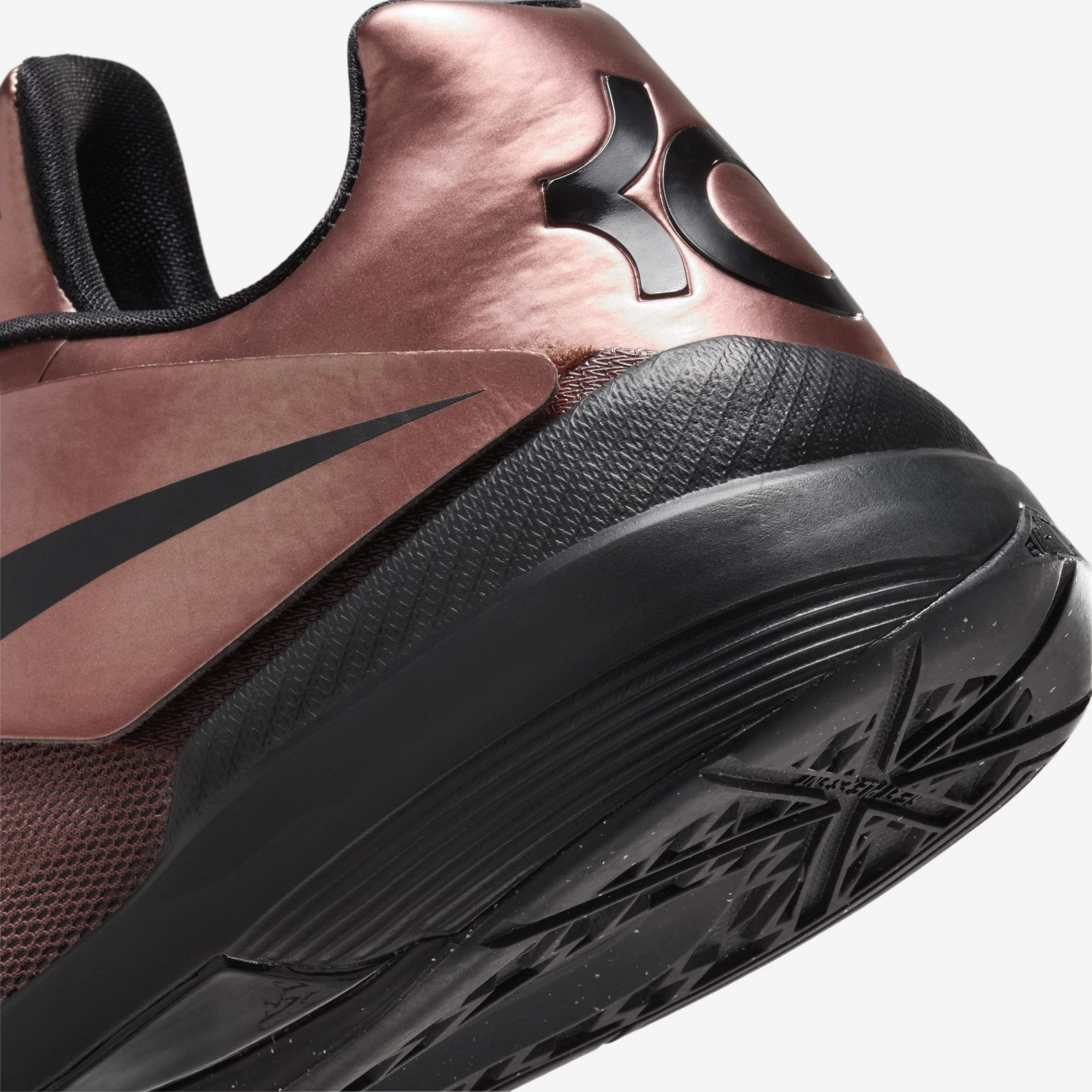 (Men's) Nike KD 4 'Christmas' (2024) FZ5913-800 style in sync