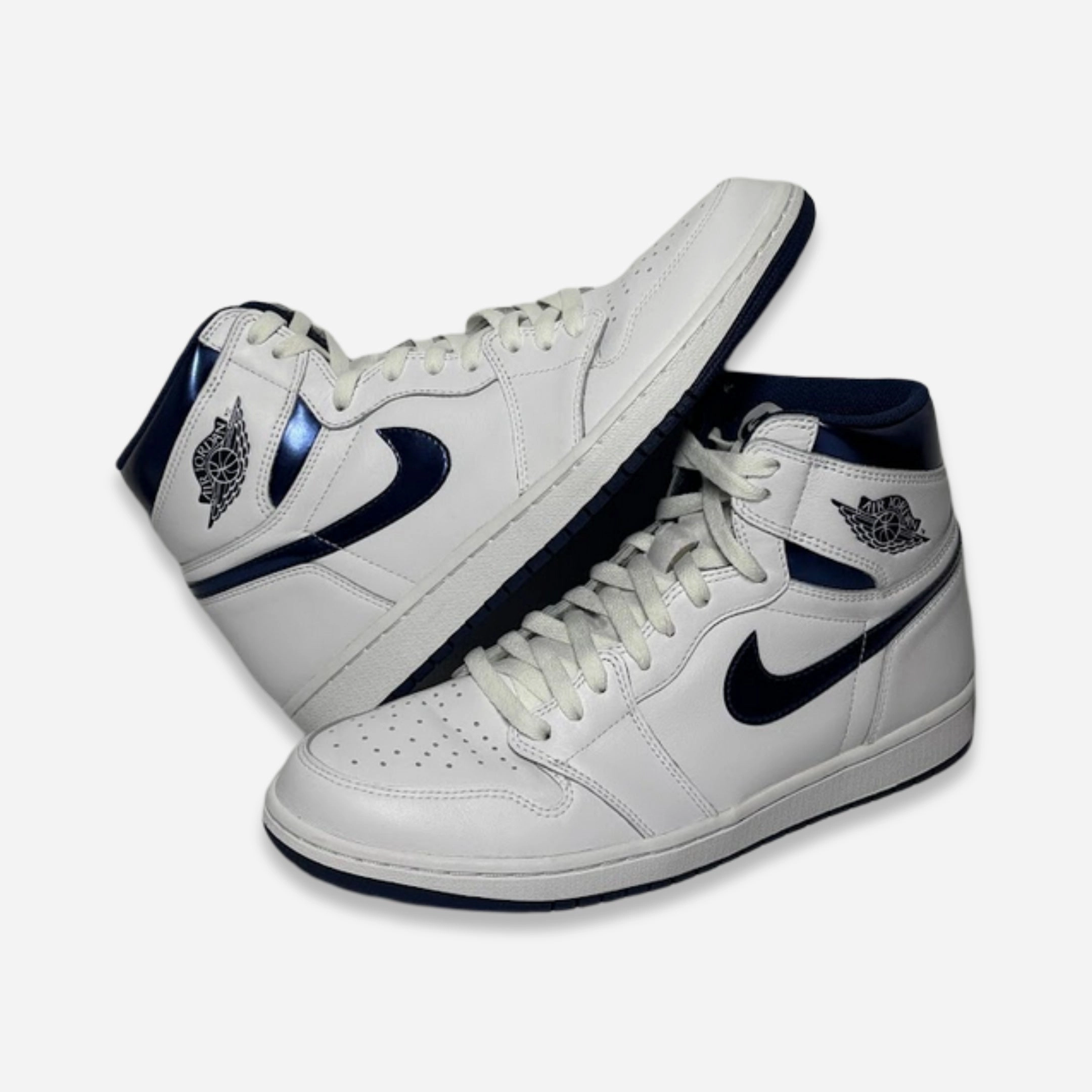 [PRE-LOVED: Size 10.5M / 12W] (Men's) Air Jordan 1 Retro High OG 'Metallic Navy' (2016) 555088-106 ultra-clean style breathe and move
