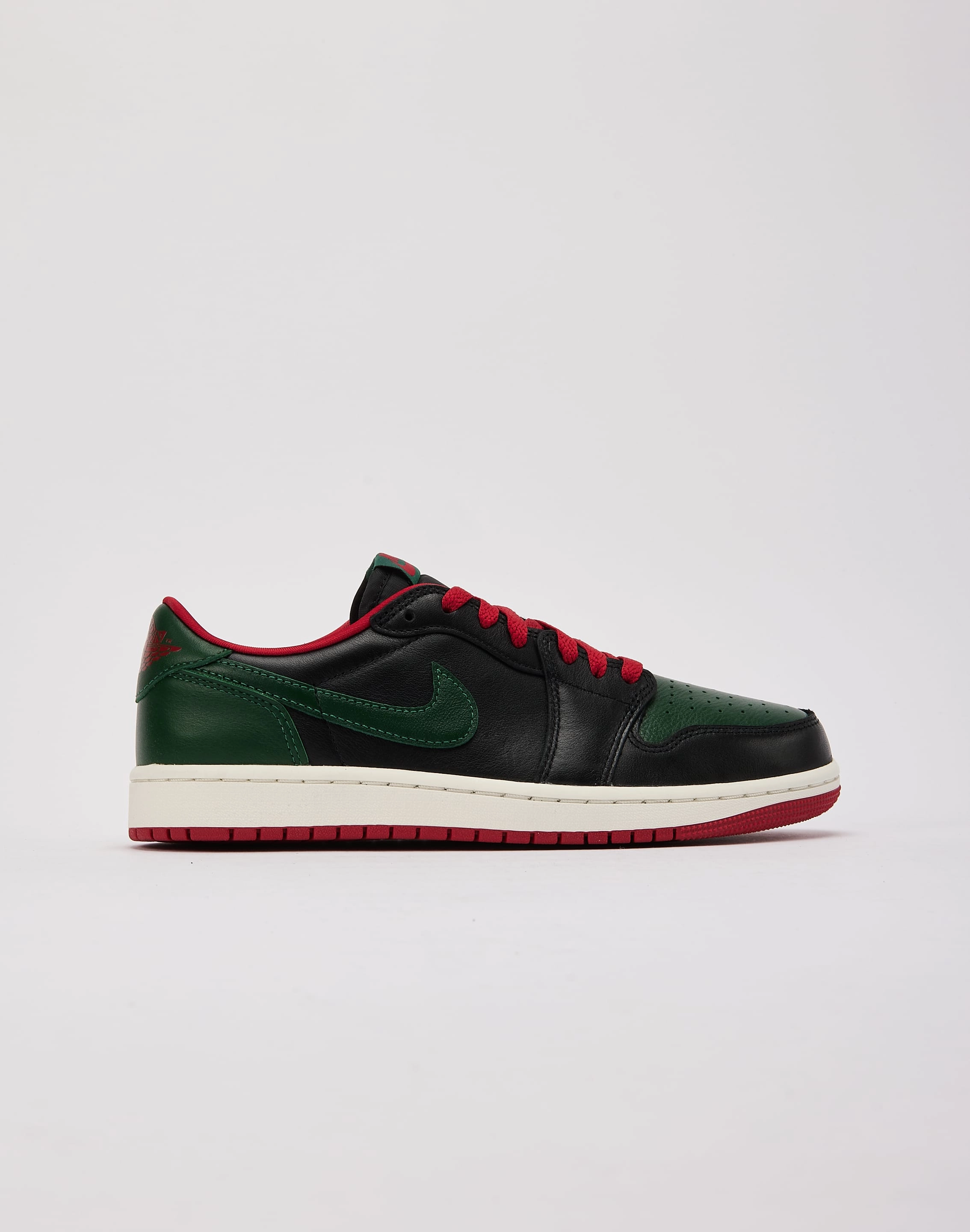 Fashion history Jordan Air Jordan 1 Retro Low OG 'Black and Gorge Green' Bohemian style items