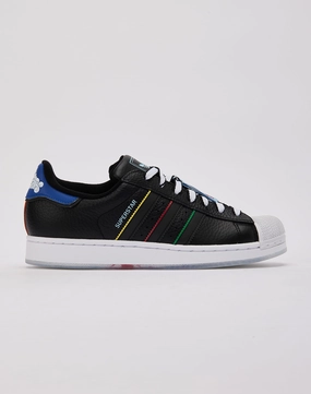 Adidas Superstar II 'Chicago' Party wear Fashion trends by region