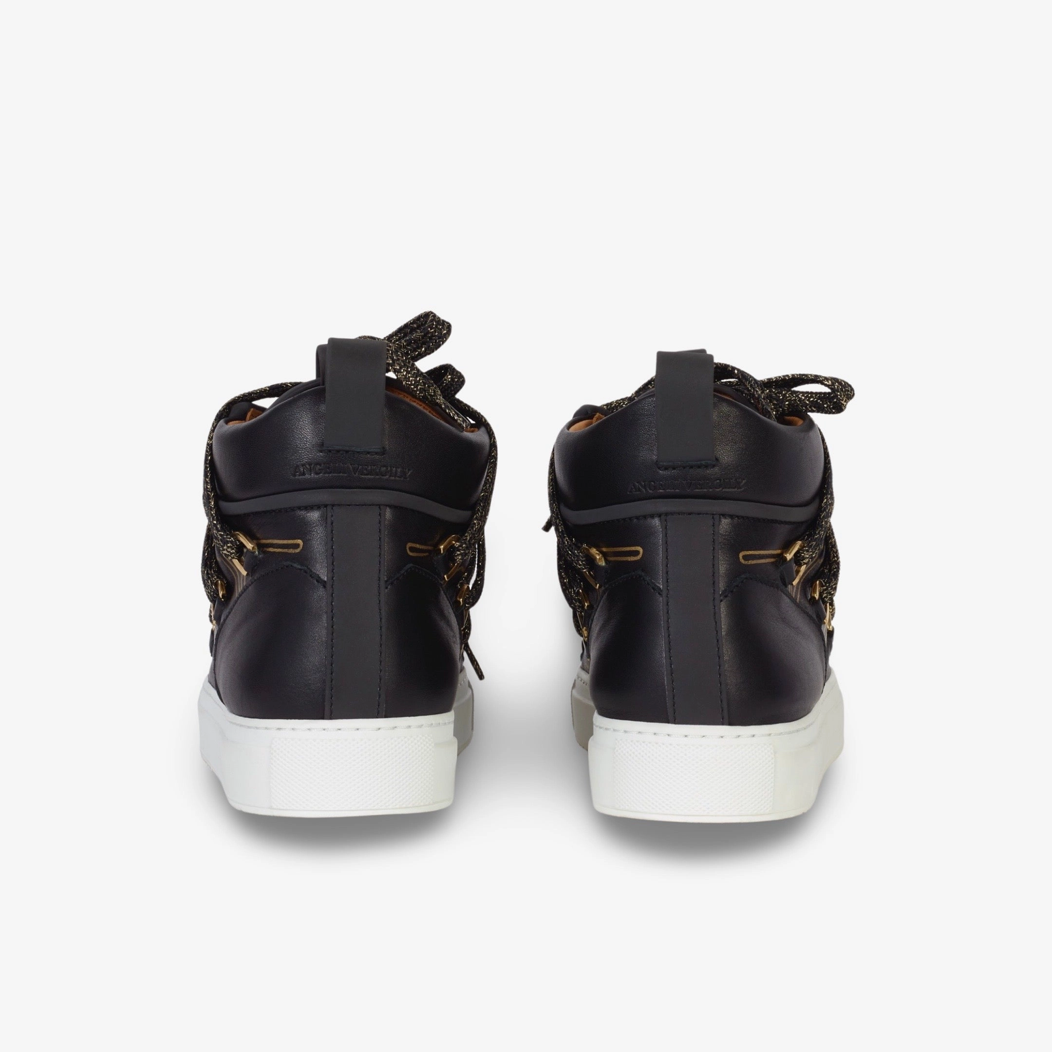 Angeli Vergily Future 1400 Black / White (2020) lifestyle direction