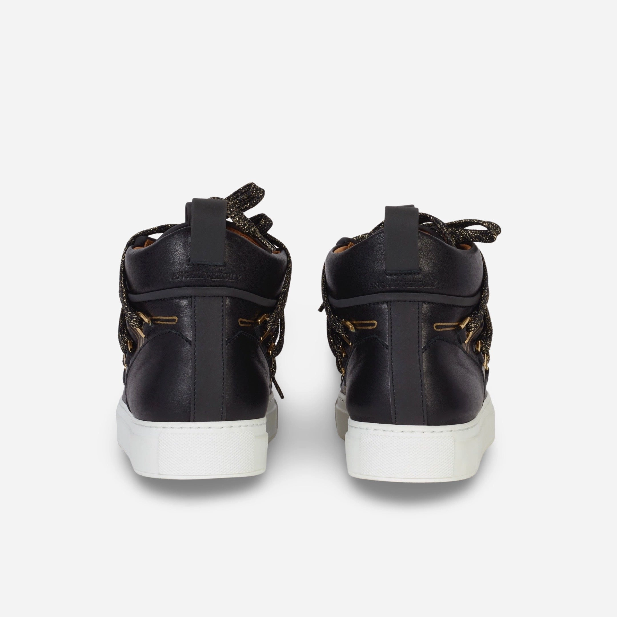 Angeli Vergily Future 1400 Black / White (2020) lifestyle direction
