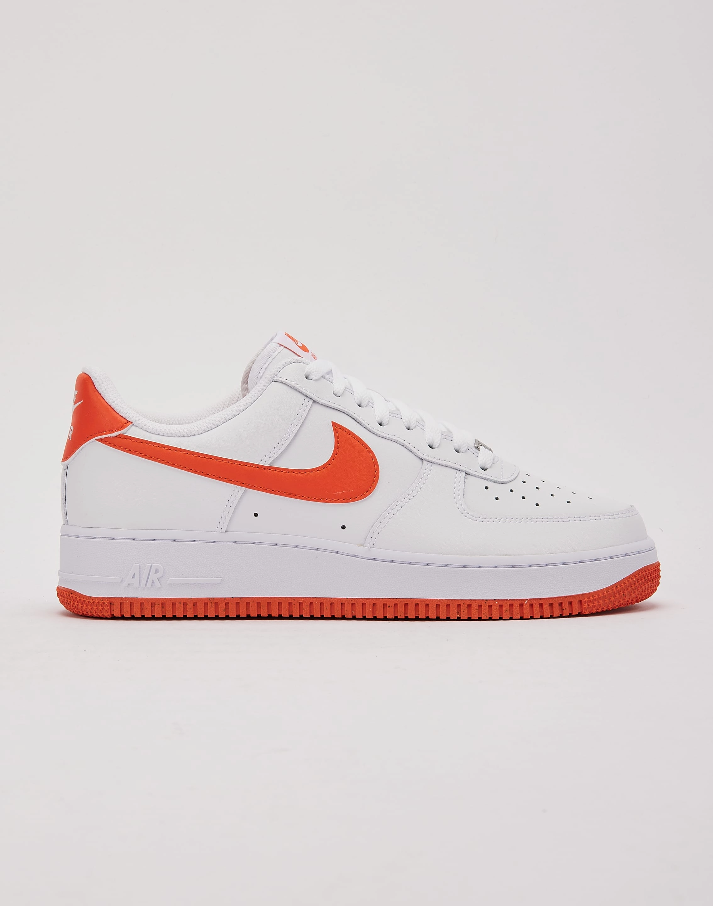 Athleisure fashion Nike Air Force 1 Low '07 Free shipping offers