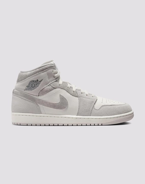 Bohemian style items Jordan Air Jordan 1 Mid SE Fashion lookbook