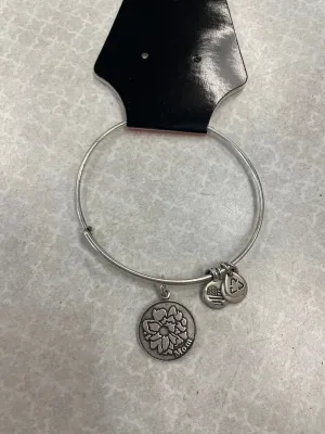 Bracelet Charm By Alex And Ani