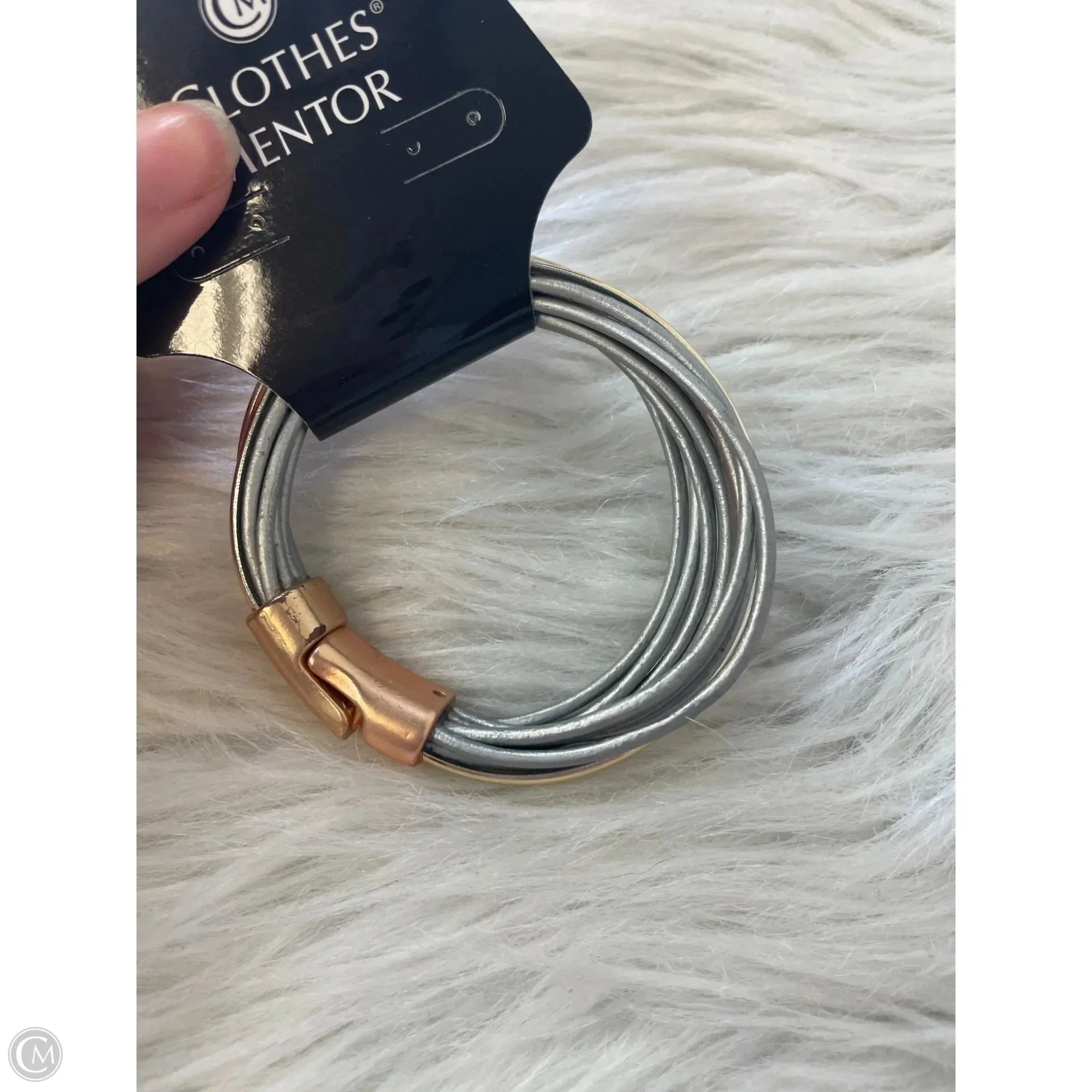 Bracelet Other By Clothes Mentor