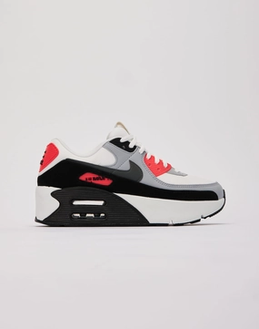Business casual wear Nike Air Max 90 LV8 Fashion trends