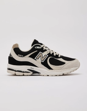 Comfortable apparel New Balance 2002R Fashion rental