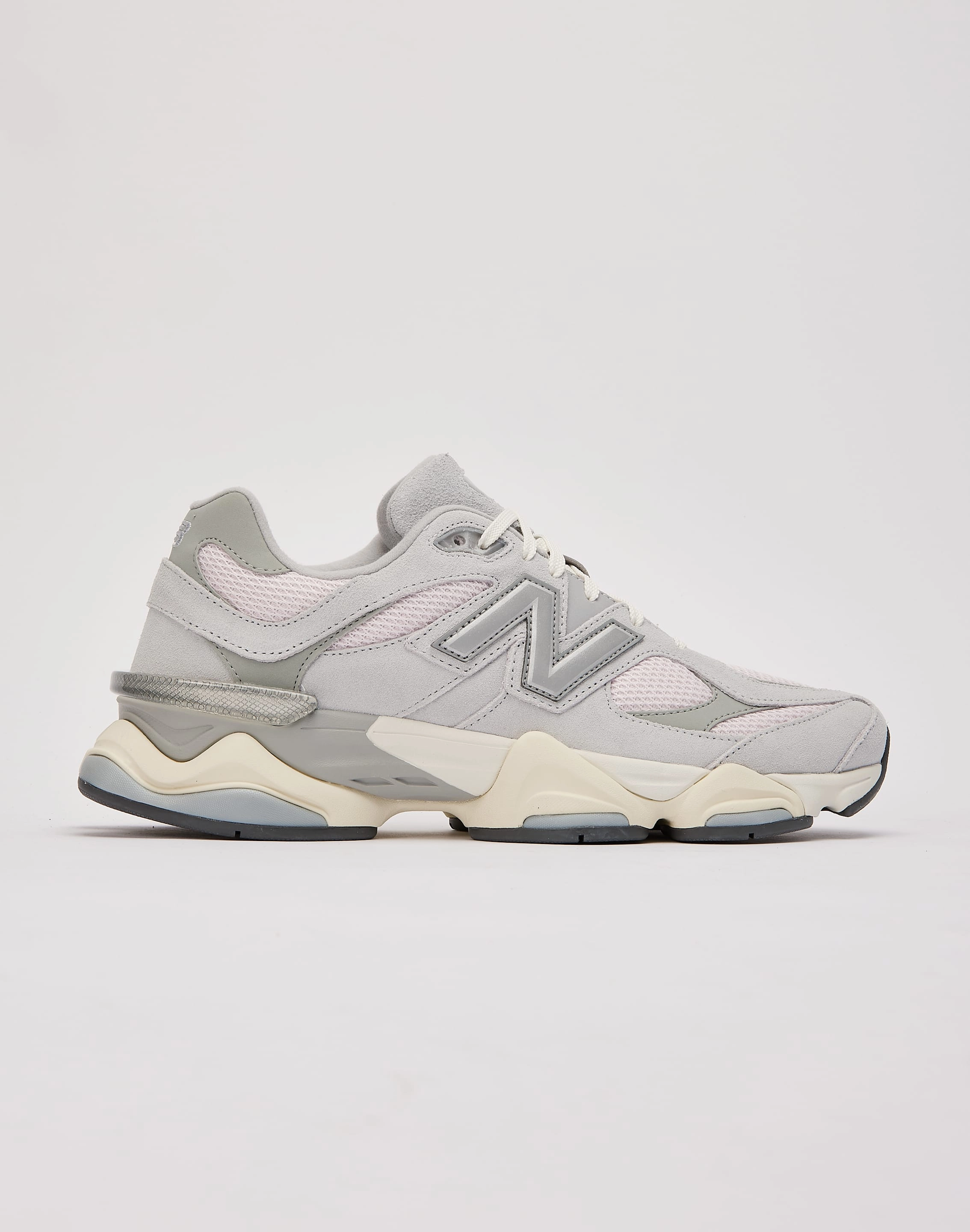 Comfortable apparel New Balance 9060 Fashionable goods