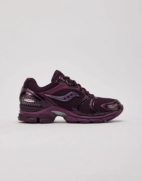 Comfortable apparel Saucony ProGrid Triumph 4 Fashion subscription services