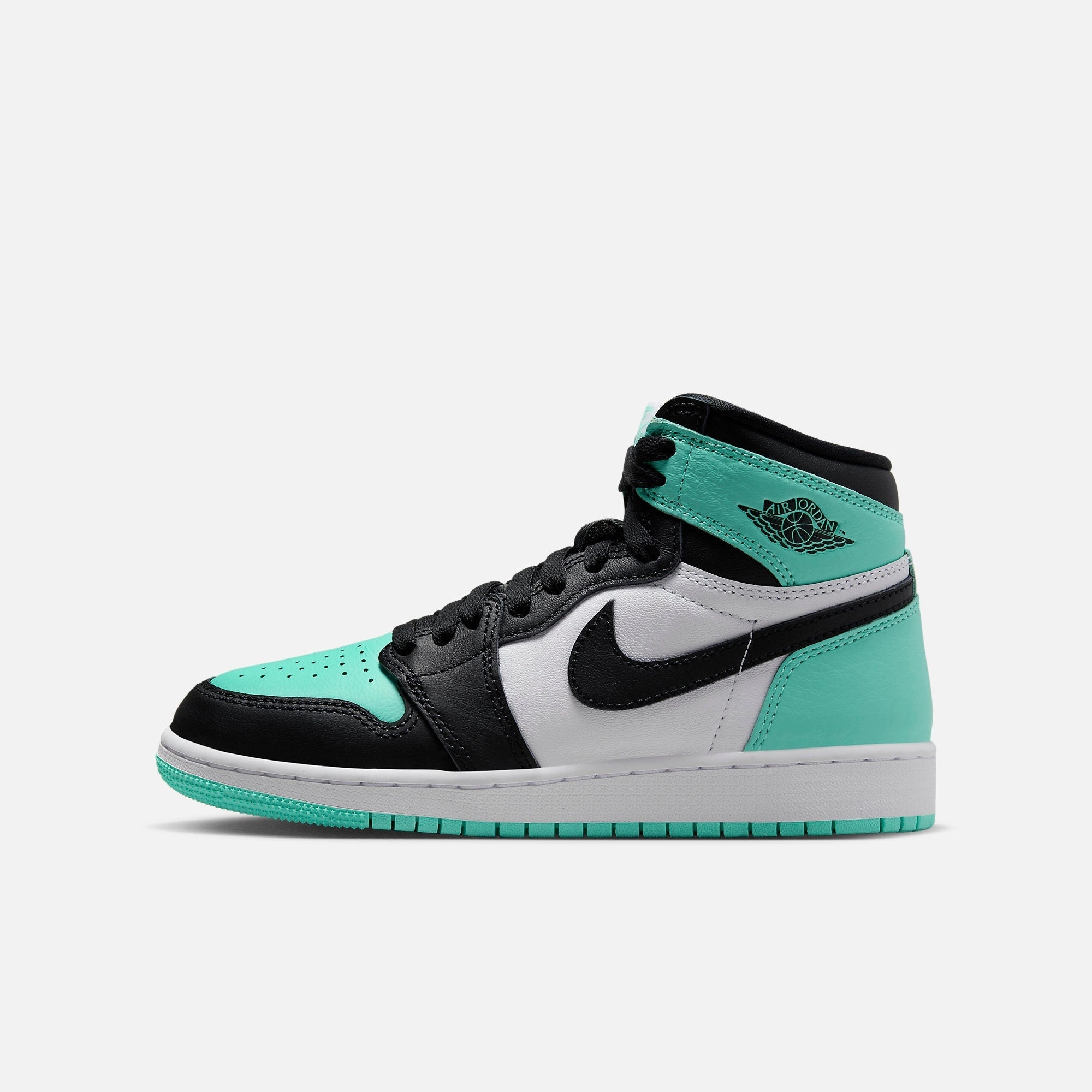confident comfort (GS) Air Jordan 1 Retro High OG 'Green Glow Toe' (2024) FD1437-130 soft power