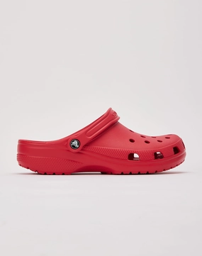 Crocs Classic Clog Classic fashion pieces Fashion advice