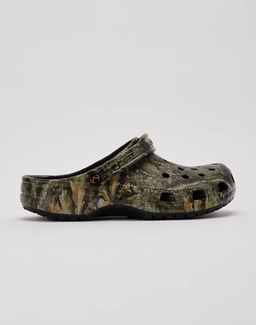 Crocs Classic Clog Fashion for all body types Trendy gear