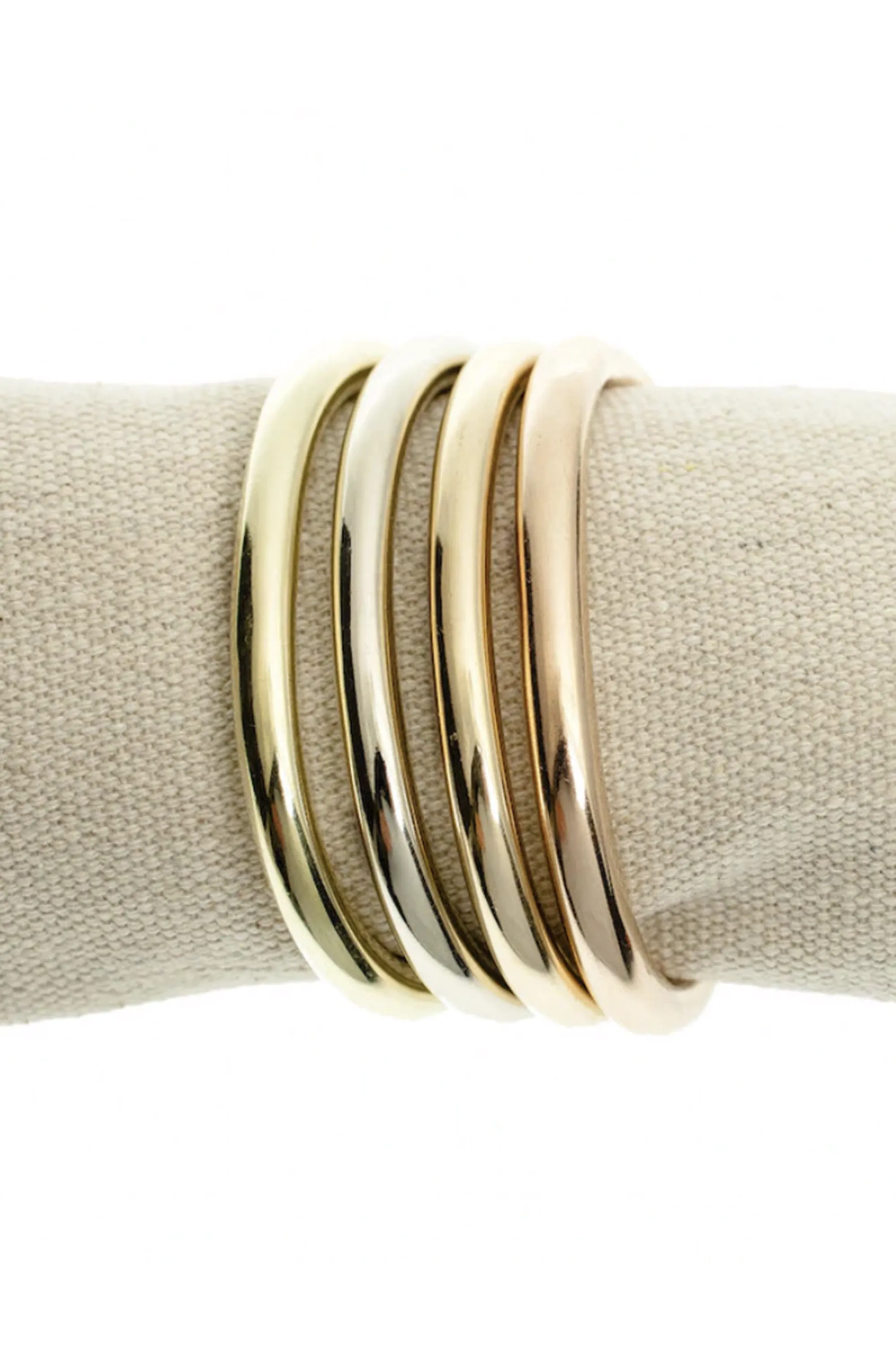 Cuffling, Brass