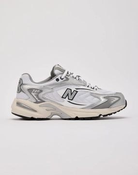 Denim - based fashion New Balance 725v1 Clothing assortments