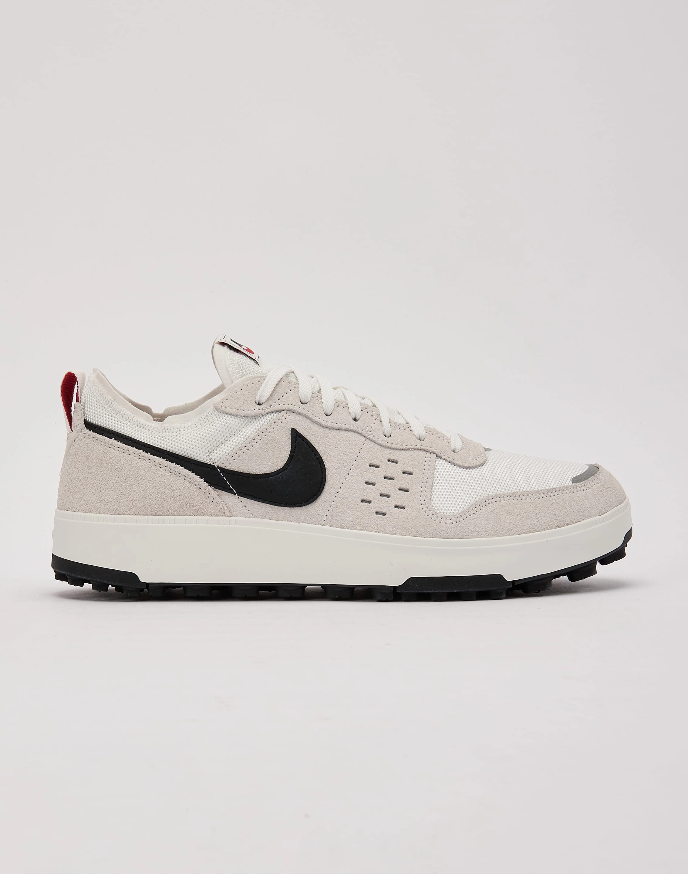 Designer fashion items Nike C1TY Recycled fashion materials