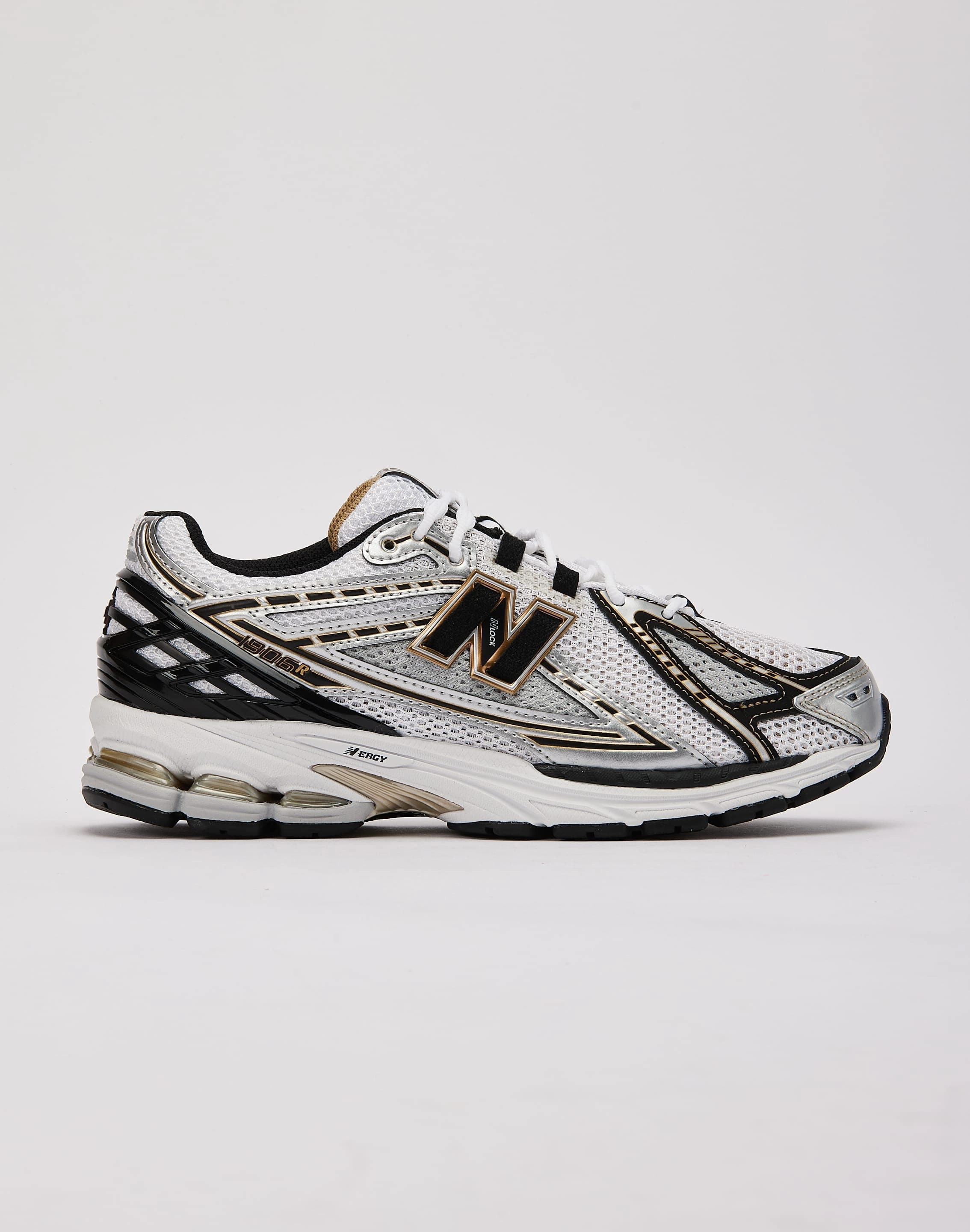 Everyday wear New Balance 1906R Beaded fashion items