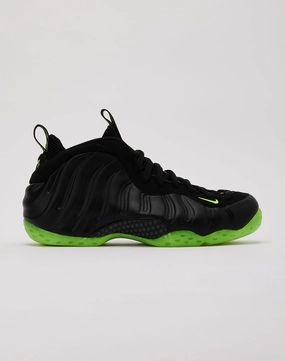 Fashion bloggers' picks Nike Air Foamposite One 'Black Volt' Smart casual wear