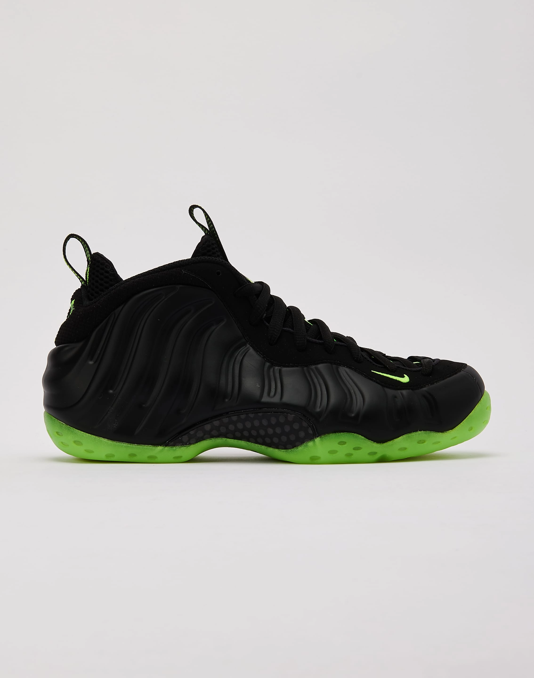 Fashion bloggers' picks Nike Air Foamposite One 'Black Volt' Smart casual wear