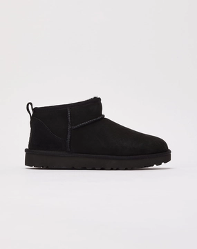 Fashion bloggers' picks UGG Classic Ultra Mini Boots Nautical - themed fashion