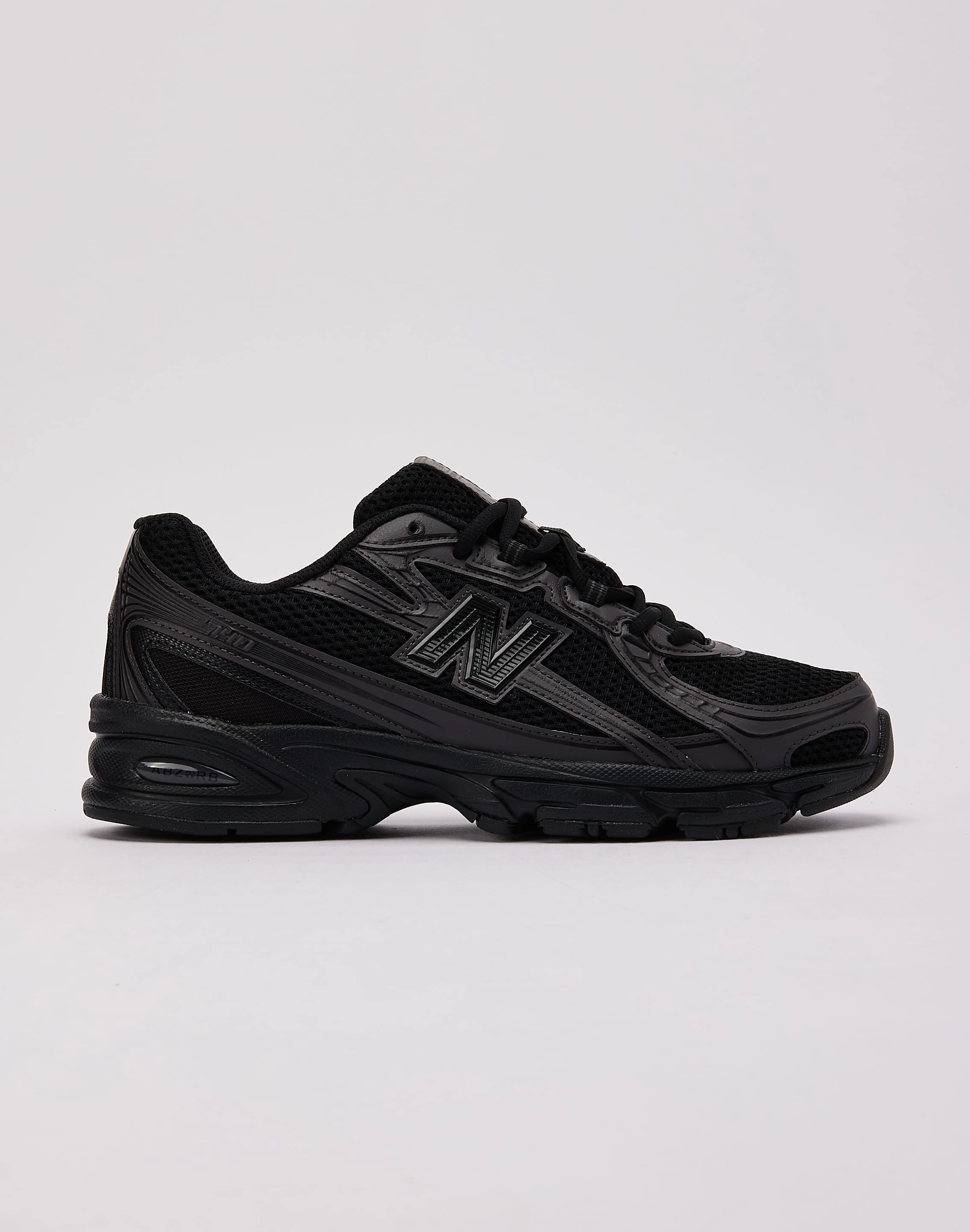 Fashion care (washing, ironing, etc.) New Balance 740 Fashion collections