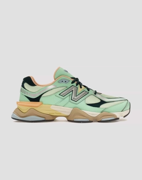 Fashion catalog New Balance 9060 Military - inspired fashion