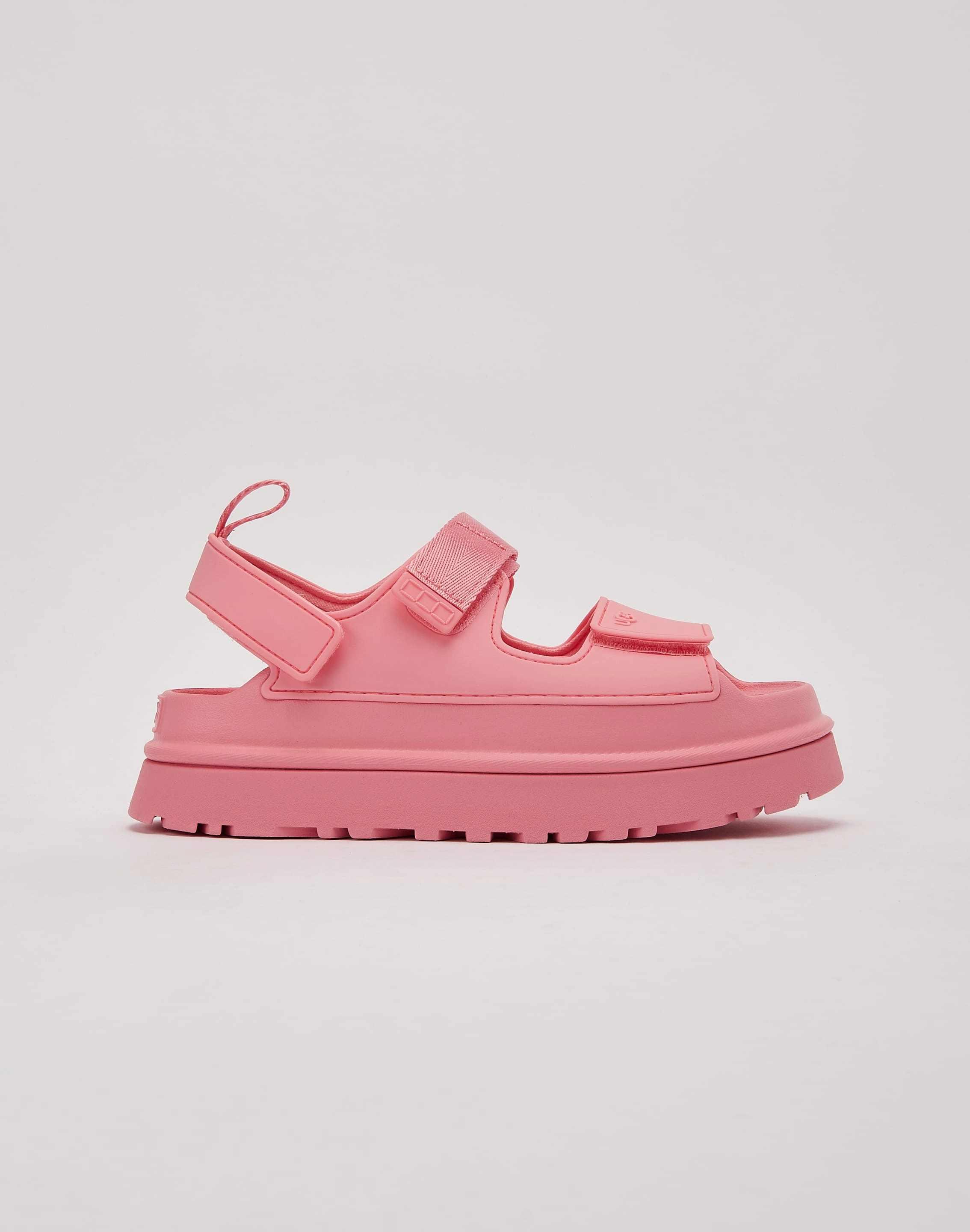 Fashion catalog UGG GoldenGlow Fashion boutiques