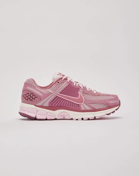 Fashion exhibitions Nike Zoom Vomero 5 Smart casual wear