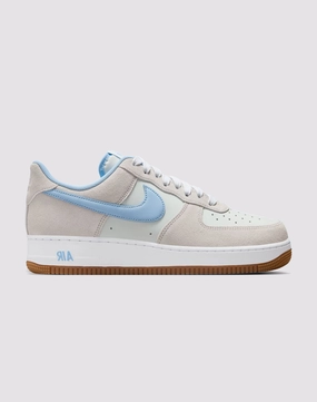 Fashion forecasting Nike Air Force 1 Low '07 SK8 Fashion-forward items