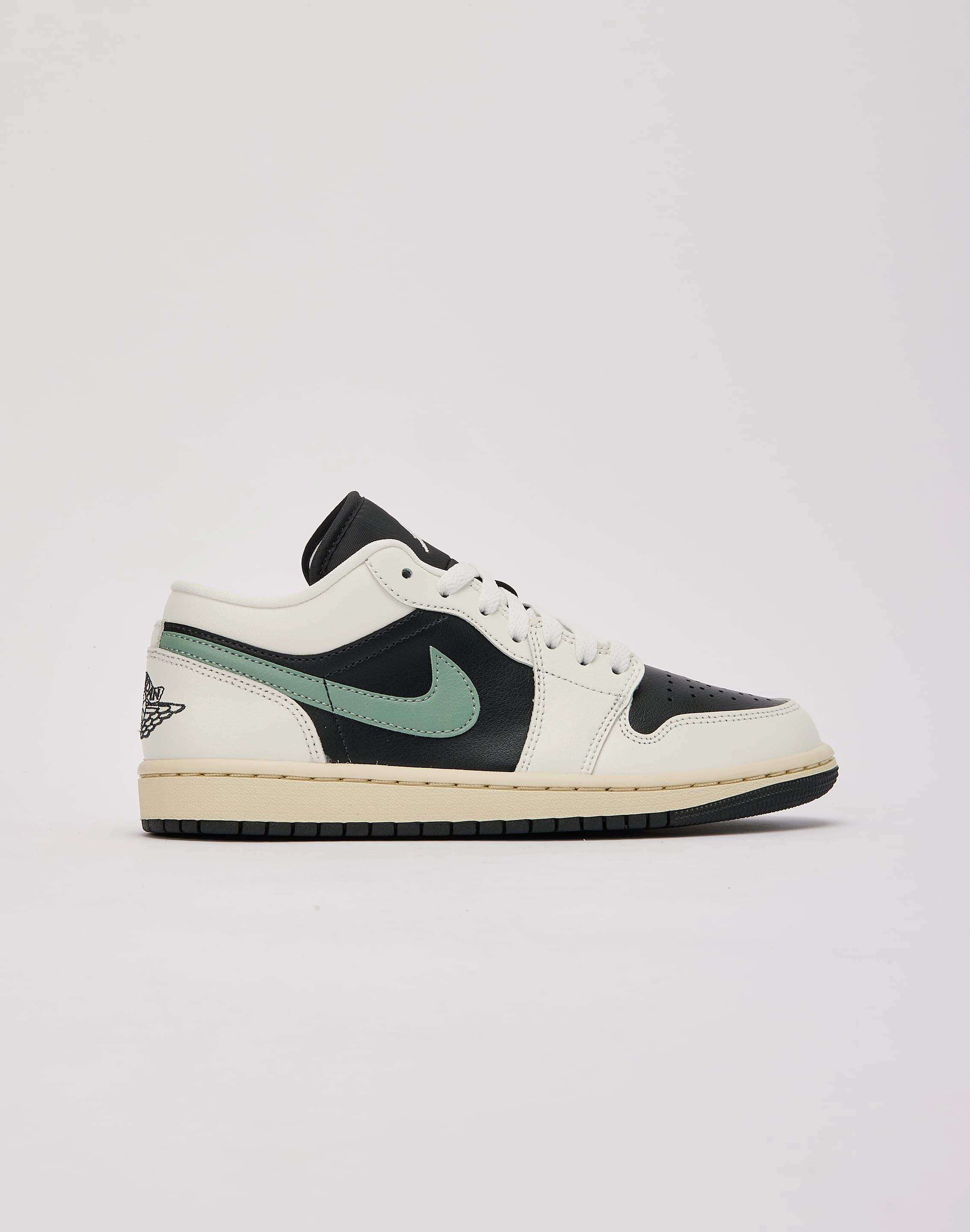 Fashion history Jordan Air Jordan 1 Low Apparel finds
