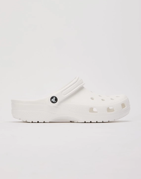 Fashion influencers' recommendations Crocs Classic Clog Upcycled fashion