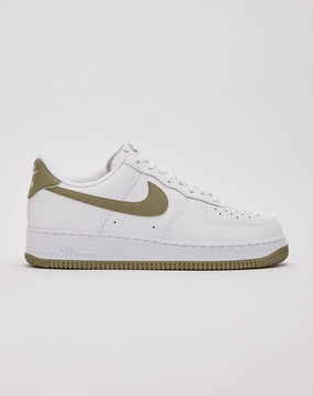Fashion influencers' recommendations Nike Air Force 1 Low '07 Smart fashion (wearables)