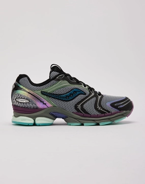 Fashion labels Saucony ProGrid Triumph 4 Outerwear options