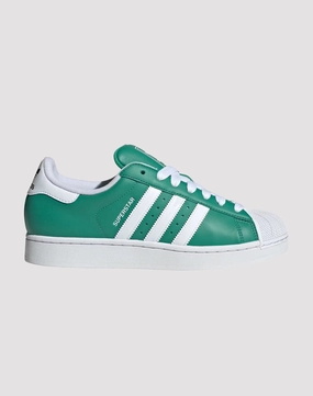 Fashion lookbook Adidas Superstar II Beaded fashion items