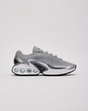 Fashion shows Nike Air Max Dn PRM Style statements