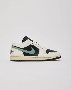 Fashion storage (wardrobes, hangers, etc.) Jordan Air Jordan 1 Low Fashionable options