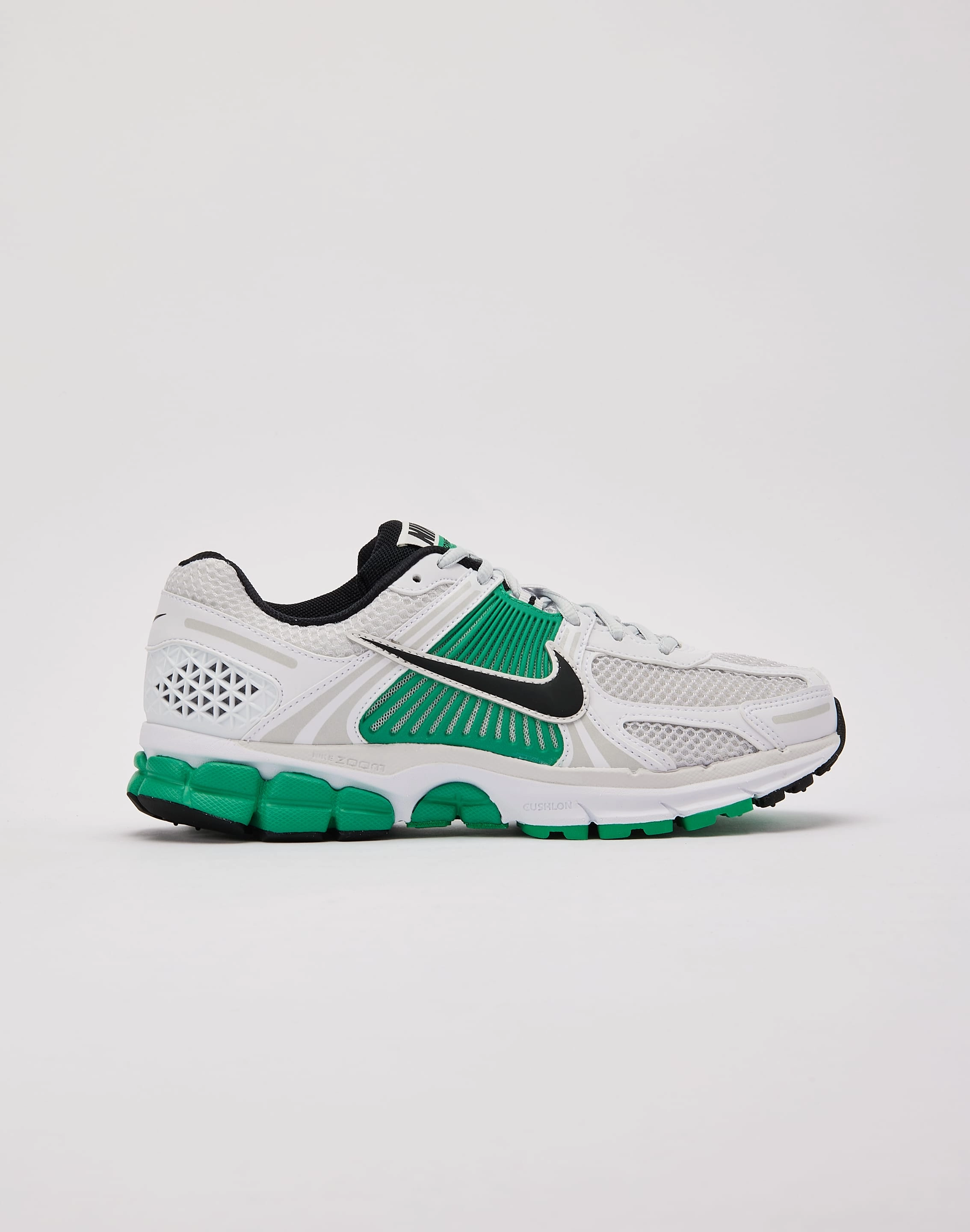 Fashion storage (wardrobes, hangers, etc.) Nike Zoom Vomero 5 Fashion collections
