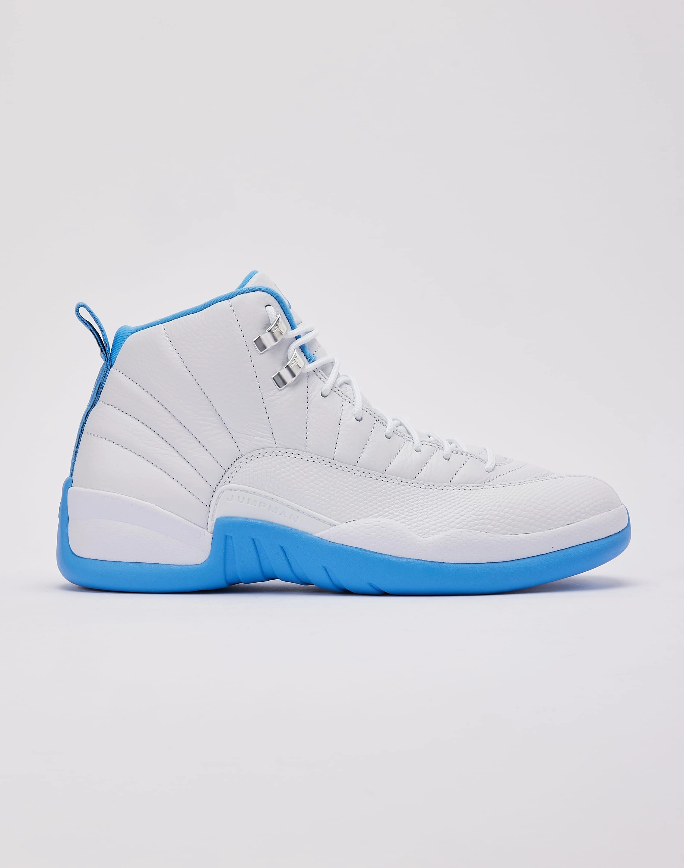 Fashion swaps Jordan Air Jordan 12 Retro 'White and University Blue' Fashion influencers' recommendations