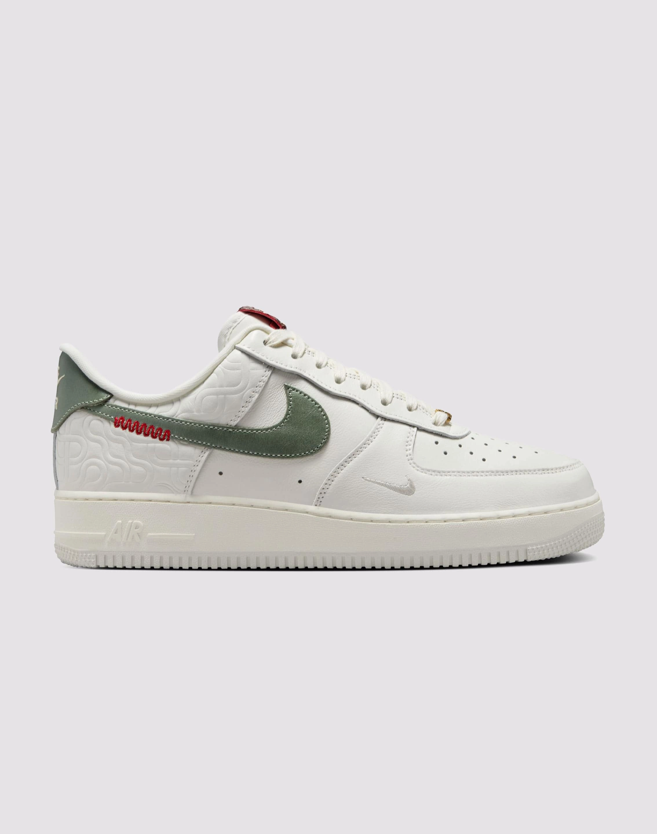 Fashion swaps Nike Air Force 1 '07 Suede - finished fashion