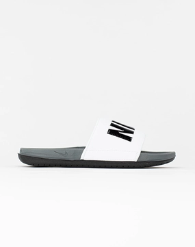 Fashion trends Nike Offcourt Slides Fashion models