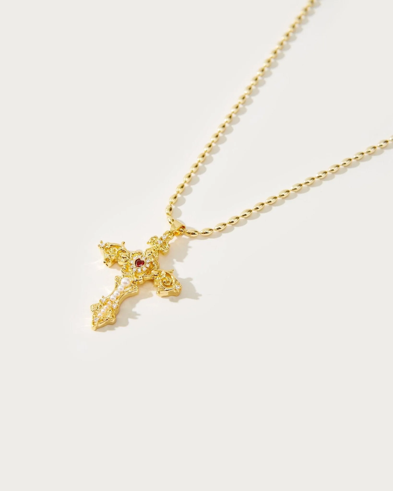 Gold Aphrodite??s Song Necklace