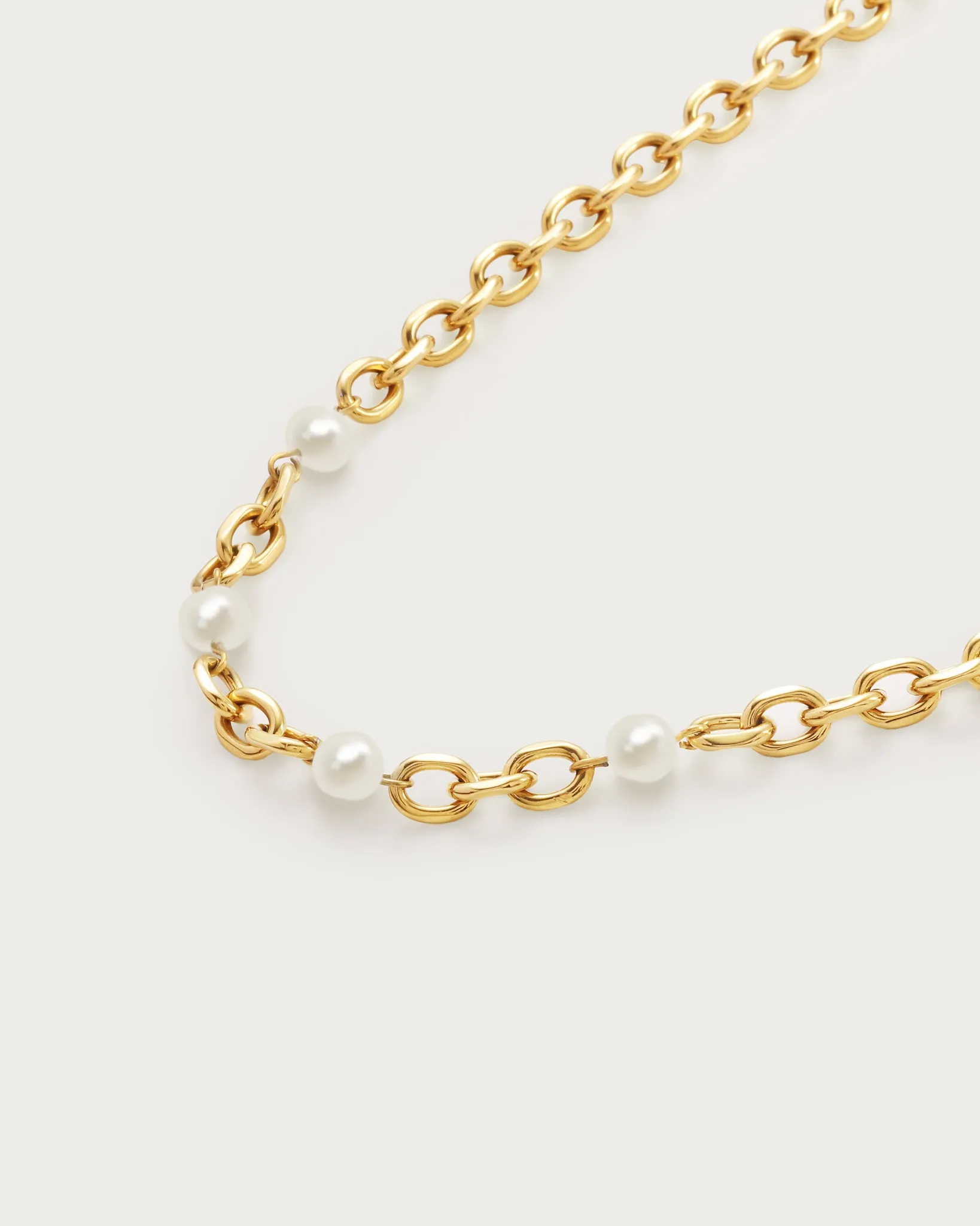Gold Essence Pearl Necklace