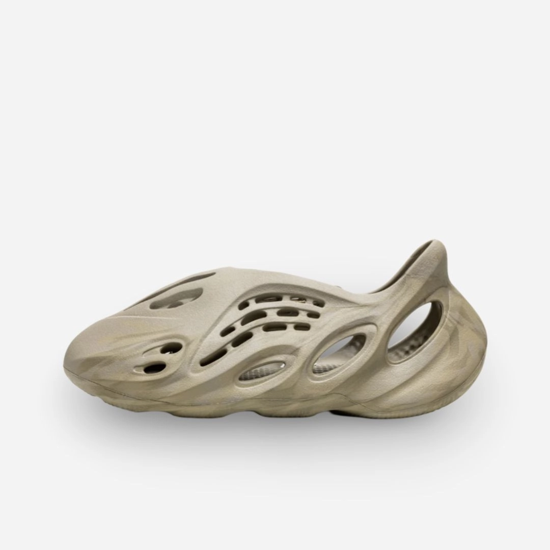 integrated cool (Men's) adidas Yeezy Foam Runner 'Stone Sage' (2022) GX4472 movement readywear