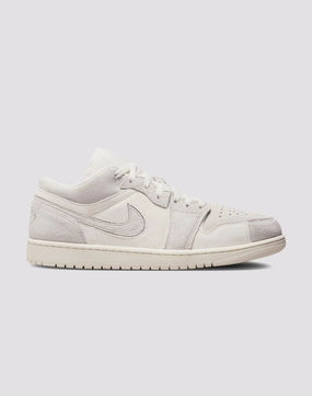 Jordan Air Jordan 1 Low SE Craft Smart casual wear Fashion accessories