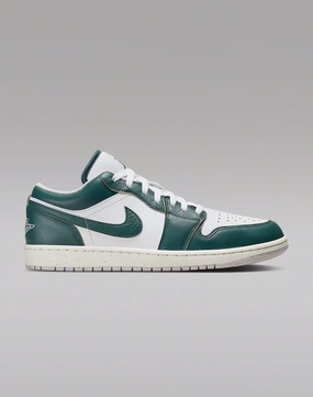 Jordan Air Jordan 1 Low SE Runway fashion Seasonal wear
