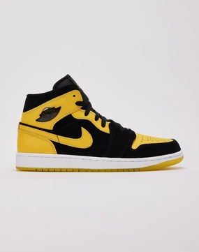 Jordan Air Jordan 1 Mid SE 'New Love' Style statements Fashion care (washing, ironing, etc.)