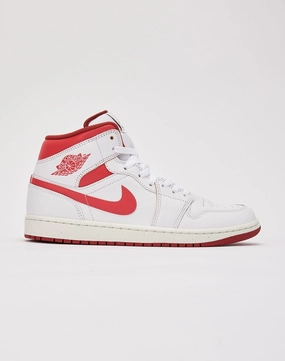 Jordan Air Jordan 1 Mid SE Fashion for all ages Fashion accessories